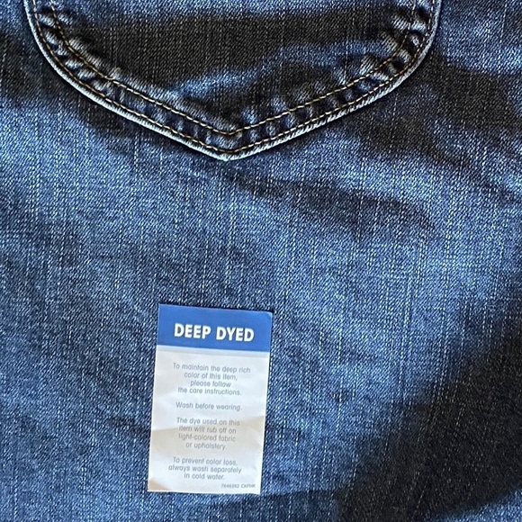 Lee Regular Fit Capri Mid Rise Jeans - Picture 8 of 9